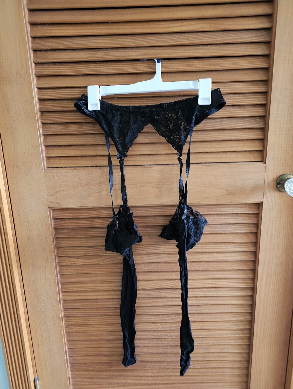 Black Lace Garter Belt with Stockings - Women Intimates